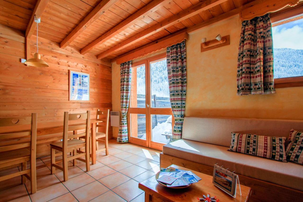 Le Gouroun Hameau Des Chazals Nevache Hautes Alpes Kültér fotó