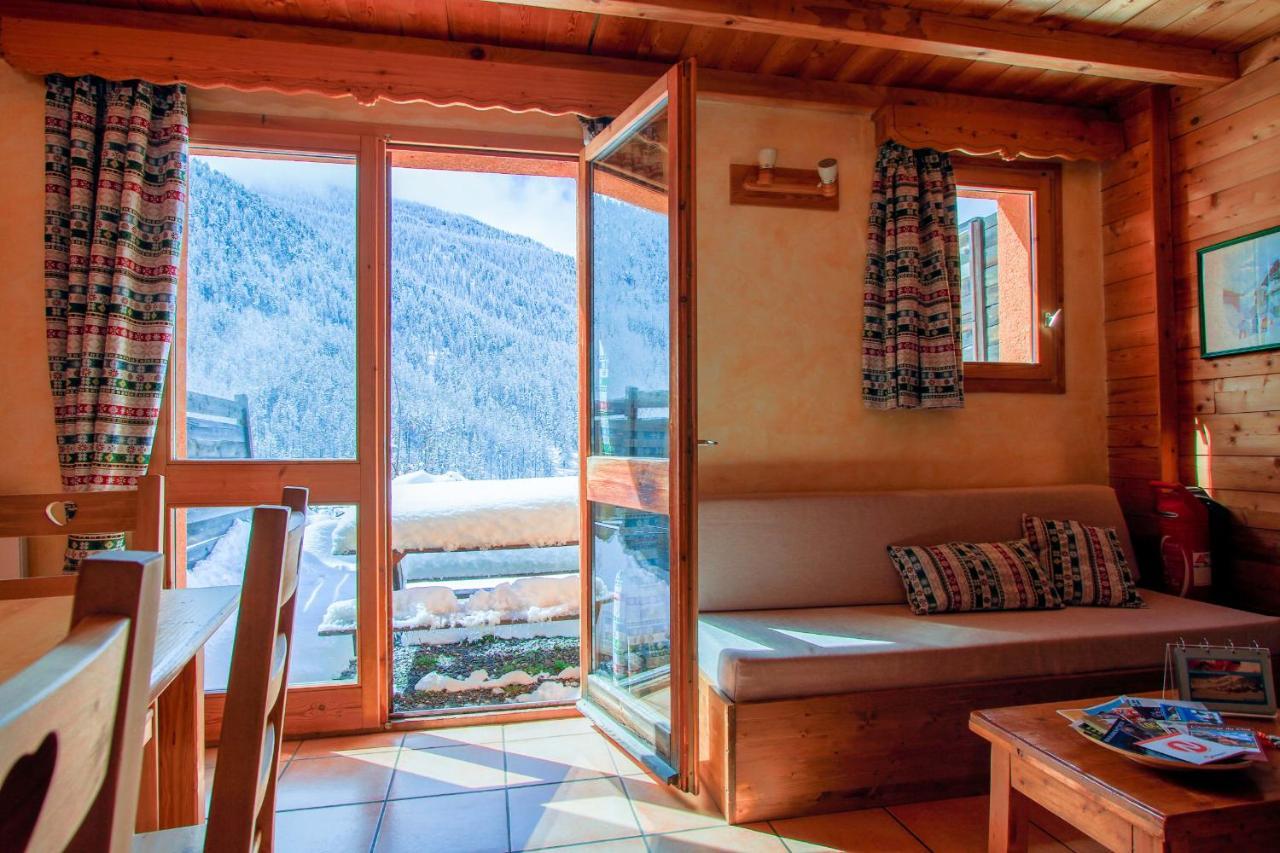 Le Gouroun Hameau Des Chazals Nevache Hautes Alpes Kültér fotó